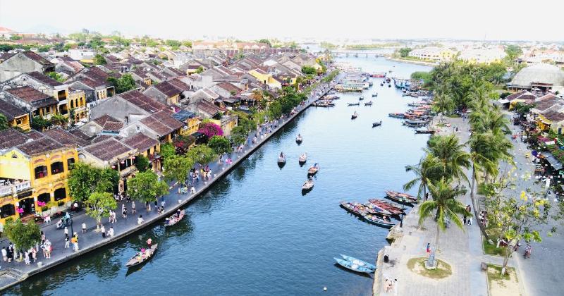Ban do the hien nguon goc dia ly cua mot so giong cho noi tieng tren the gioi, ket hop hinh anh minh hoa cho tung vung